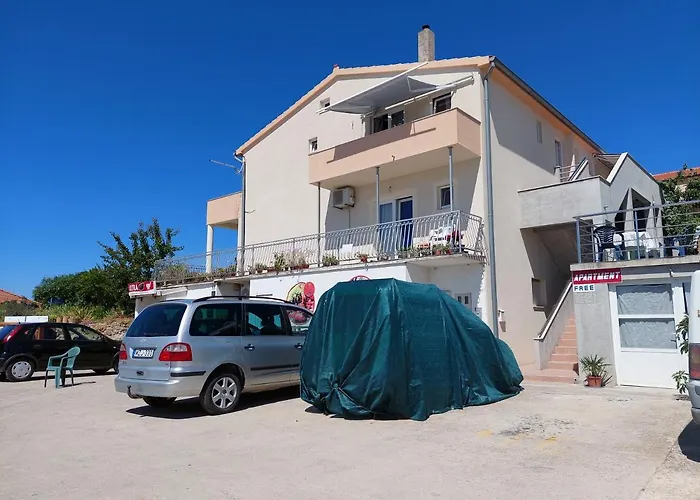 Apartmani Toni Vodice